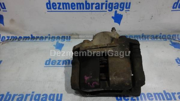 Etrier fata stanga Renault Clio I