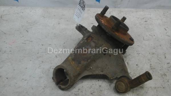 De vanzare fuzeta fata dreapta FORD ESCORT VII (1995-2000) second hand