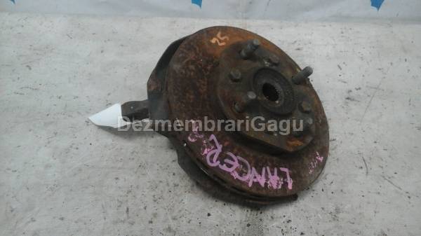 Fuzeta fata dreapta Mitsubishi Lancer Vi