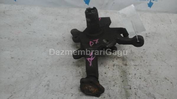 De vanzare fuzeta fata stanga MITSUBISHI L 200 (2006-) second hand