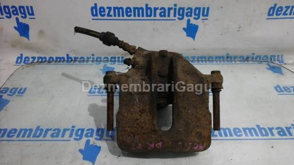 De vanzare etrier fata dreapta RENAULT MEGANE I (1996-2003) second hand