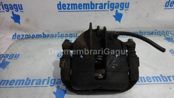 De vanzare etrier fata stanga VOLVO V40 second hand