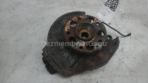 De vanzare fuzeta fata dreapta NISSAN MICRA (2003-) second hand