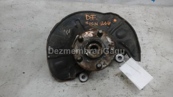 Vand fuzeta fata dreapta TOYOTA AVENSIS / T25 (2003-) Diesel din dezmembrari