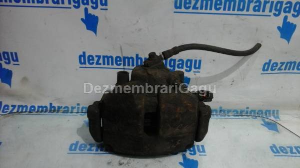 Etrier fata dreapta Volkswagen Passat / 3c