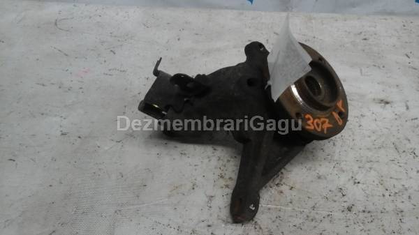 De vanzare fuzeta fata dreapta PEUGEOT 307 second hand