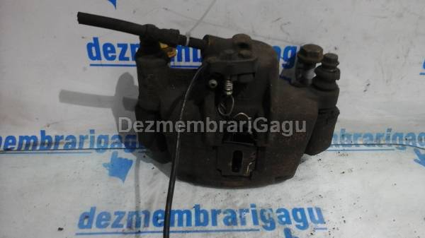 Etrier fata dreapta Mercedes Vito / W638