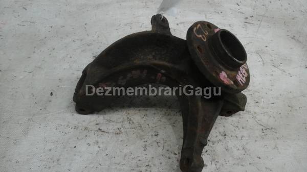 Fuzeta fata dreapta RENAULT MEGANE II (2002-)