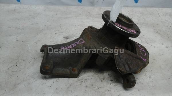 De vanzare fuzeta fata dreapta FIAT DUCATO (2006-)