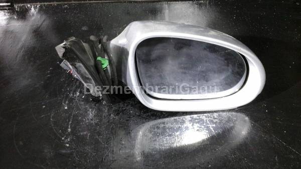 Oglinda dreapta VOLKSWAGEN PASSAT / 3B3 - 3B6 (2000-2005)