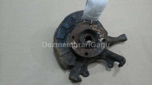 Vand fuzeta fata dreapta VOLKSWAGEN GOLF III (1991-1998) din dezmembrari