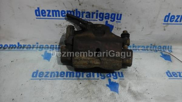 Etrier fata dreapta Mitsubishi Lancer Vi