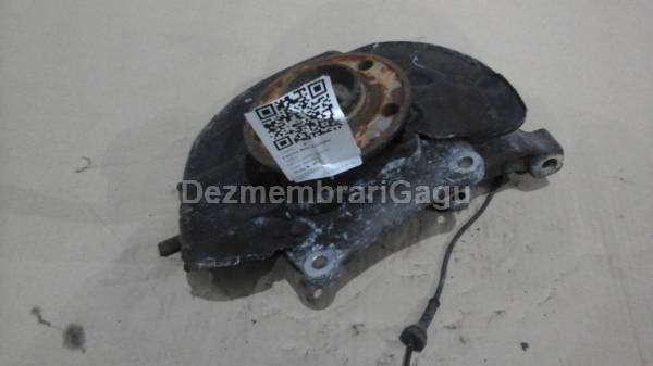 Vand fuzeta fata dreapta VOLVO S40 I (1995-2003) din dezmembrari