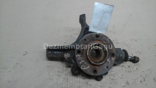 De vanzare fuzeta fata stanga PEUGEOT 307 second hand