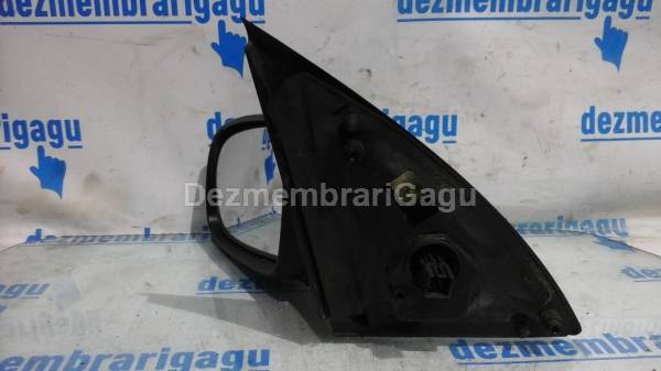 De vanzare oglinda stanga OPEL CORSA C (2000-) second hand