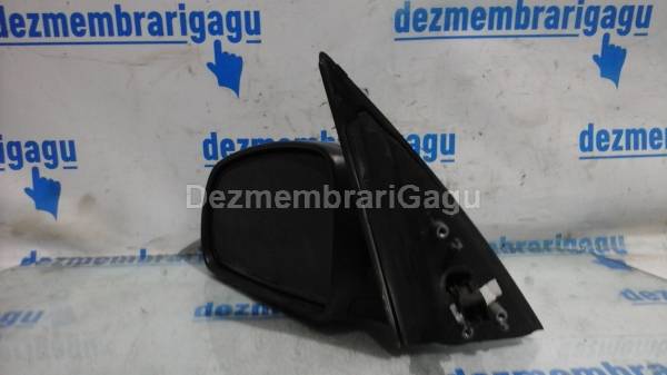 De vanzare oglinda stanga OPEL MERIVA second hand