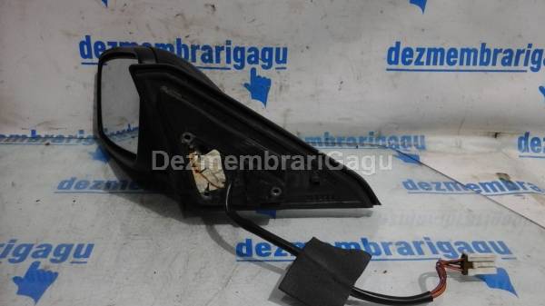 De vanzare oglinda stanga VOLVO V40