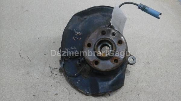 De vanzare fuzeta fata dreapta ROVER 75