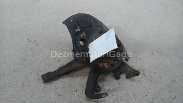 De vanzare fuzeta fata stanga VOLKSWAGEN GOLF III (1991-1998) second hand