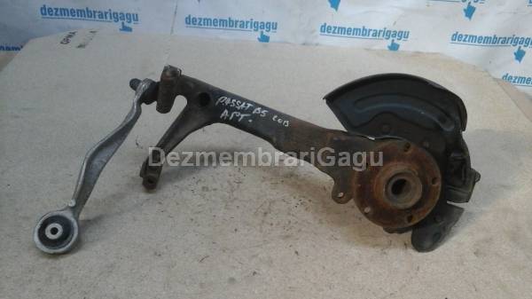 Fuzeta fata dreapta AUDI A4 II (2000-2004)