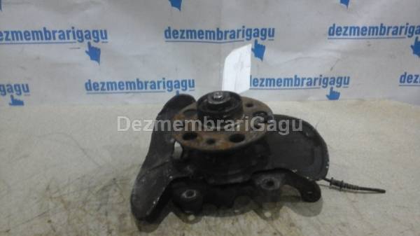 De vanzare fuzeta fata dreapta MERCEDES C-CLASS / 203 (2000-) second hand