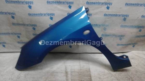 De vanzare aripa stanga fata PEUGEOT 307