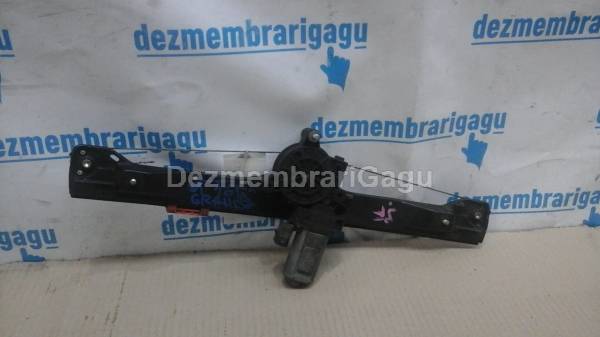 De vanzare macara geam sf FIAT GRANDE PUNTO