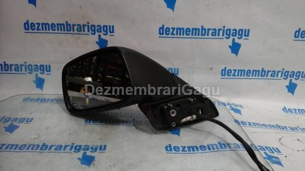 De vanzare oglinda stanga CITROEN C8