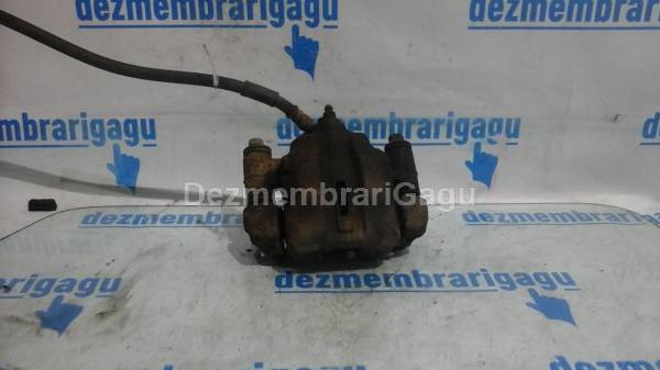 De vanzare etrier fata dreapta SUZUKI JIMNY