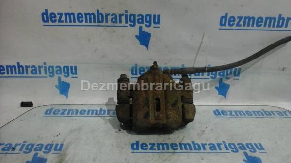 De vanzare etrier fata stanga SUZUKI JIMNY