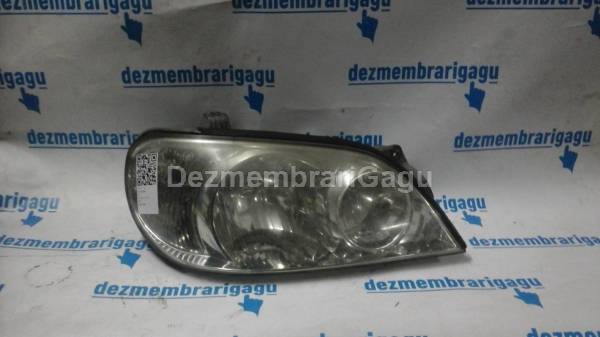 Far dreapta Kia Carnival I