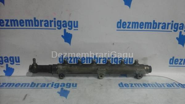 De vanzare rampa injectoare VOLVO S60, 2.4 Diesel, 96 KW