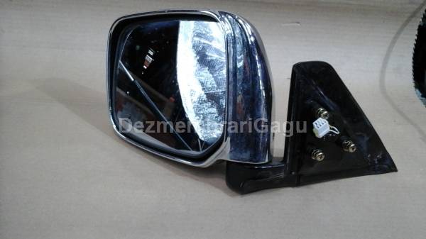 De vanzare oglinda stanga MITSUBISHI L 200 (1996-2005)