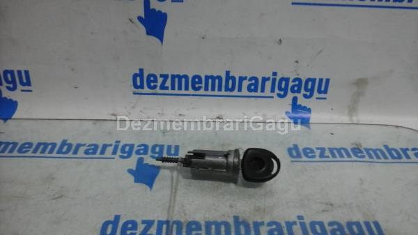 De vanzare contact cu cheie OPEL CORSA B (1993-2000)