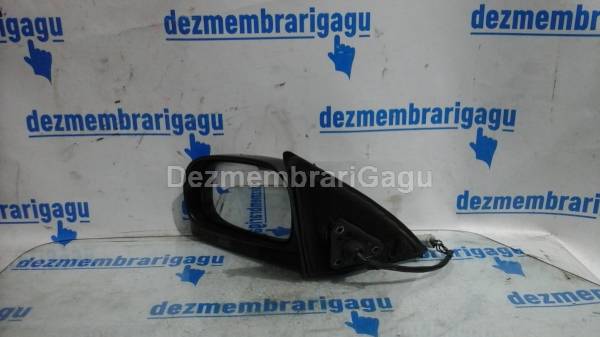 De vanzare oglinda stanga TOYOTA CARINA E (1992-1997)