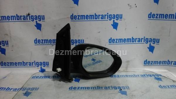 De vanzare oglinda dreapta HONDA CIVIC VI (2001-2005)