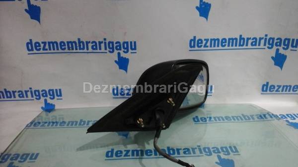 De vanzare oglinda dreapta TOYOTA COROLLA / E11 (1997-2002)