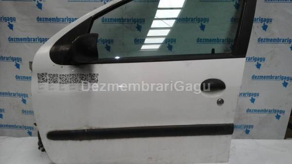 Oglinda stanga PEUGEOT 206