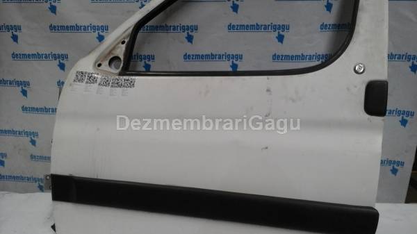 De vanzare usa stanga fata portiera stg PEUGEOT PARTNER I (1996-) second hand