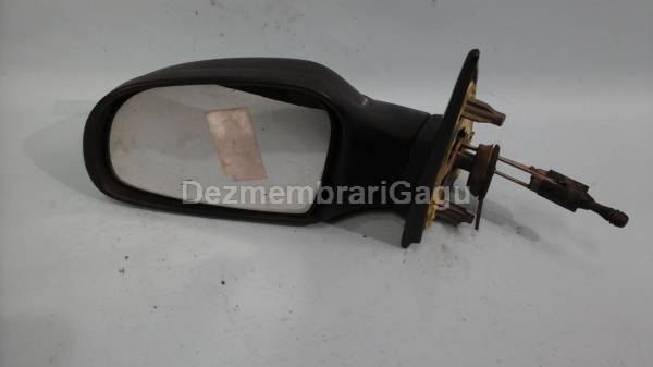 De vanzare oglinda dreapta CITROEN SAXO