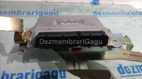 De vanzare calculator motor ecm ecu HYUNDAI TUCSON, 2.0 Diesel, 83 KW