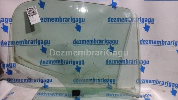 Vand geam usa ds PEUGEOT 206 din dezmembrari