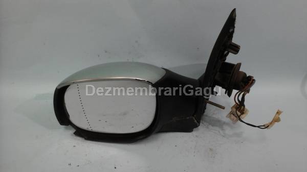 Oglinda stanga PEUGEOT 206