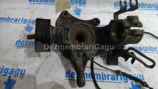 Vand fuzeta fata dreapta CITROEN C5 II (2004-), 1.6 Diesel, 80 KW din dezmembrari