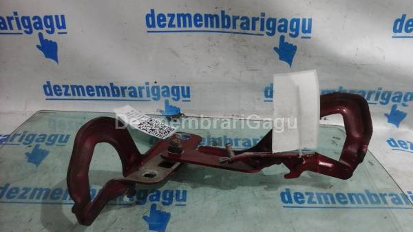 Balama capota stanga Renault 9
