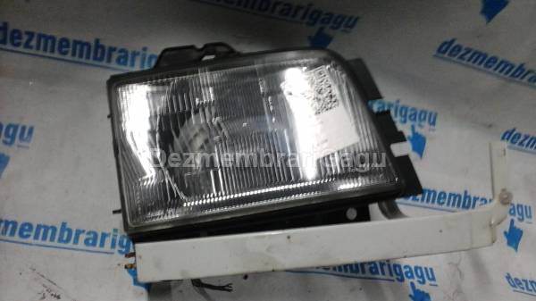 De vanzare far dreapta ISUZU TROOPER