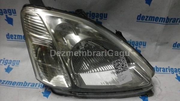 De vanzare far dreapta HONDA CIVIC VI (2001-2005)