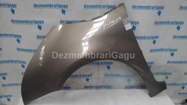 De vanzare aripa stanga fata CITROEN C4 PICASSO