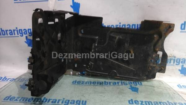 Vand calculator motor ecm ecu RENAULT KANGOO I (1998-) din dezmembrari