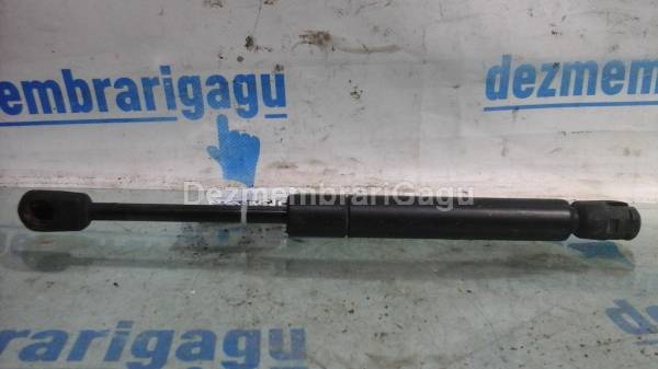 Amortizor capota stanga Ford Mondeo Ii